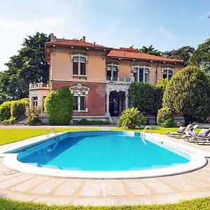 Ida Lampugnani Resort