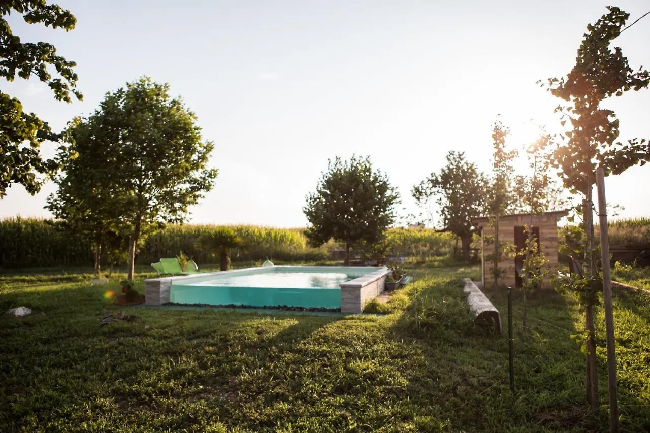 B&B Casa Campagnari Roverbella Bed & Breakfast